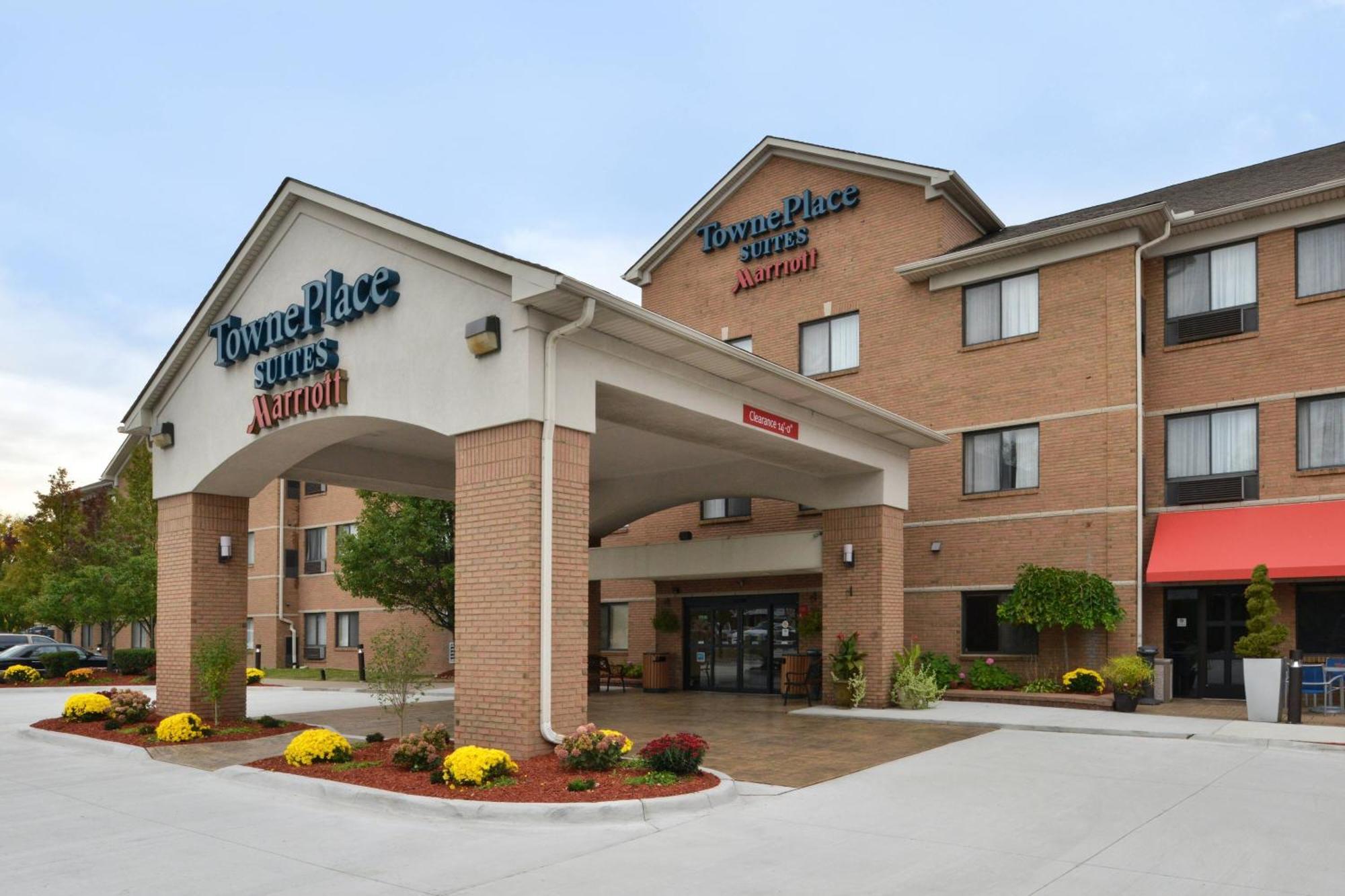 Towneplace Suites Detroit Warren Ngoại thất bức ảnh